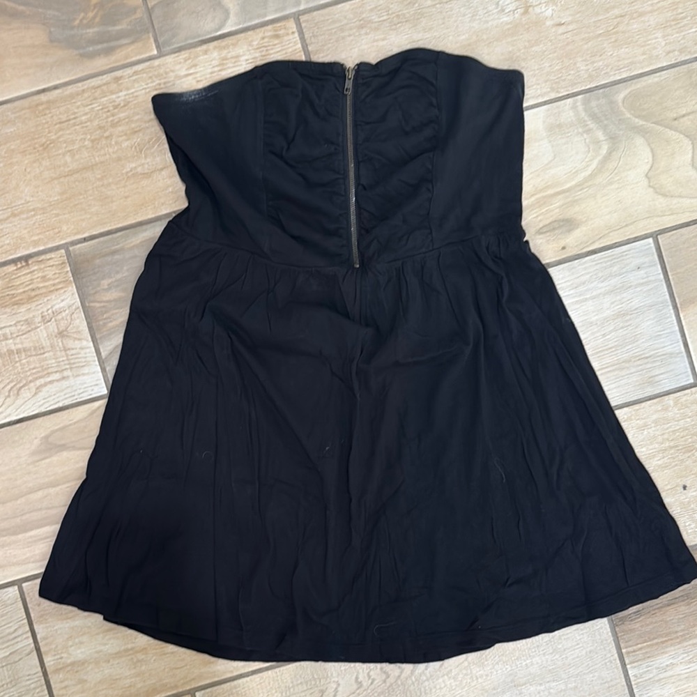 Elegant Black Strapless Dress / C44